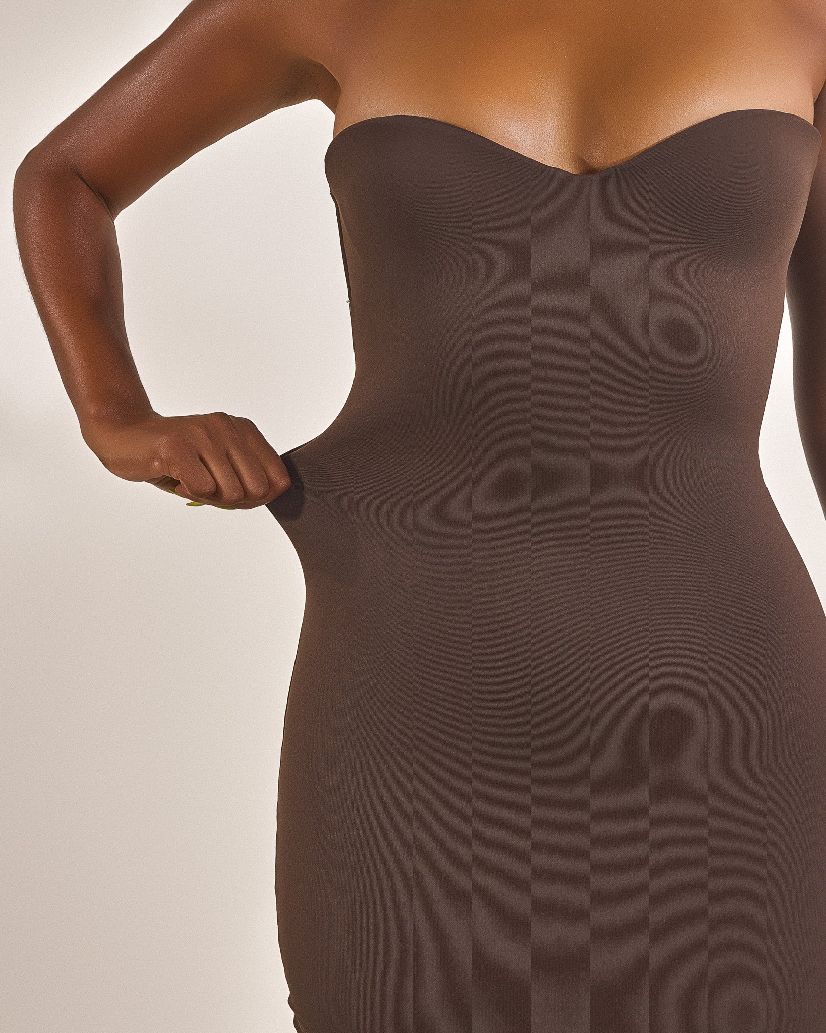 The Sculpt Mini in Brown - Image 13