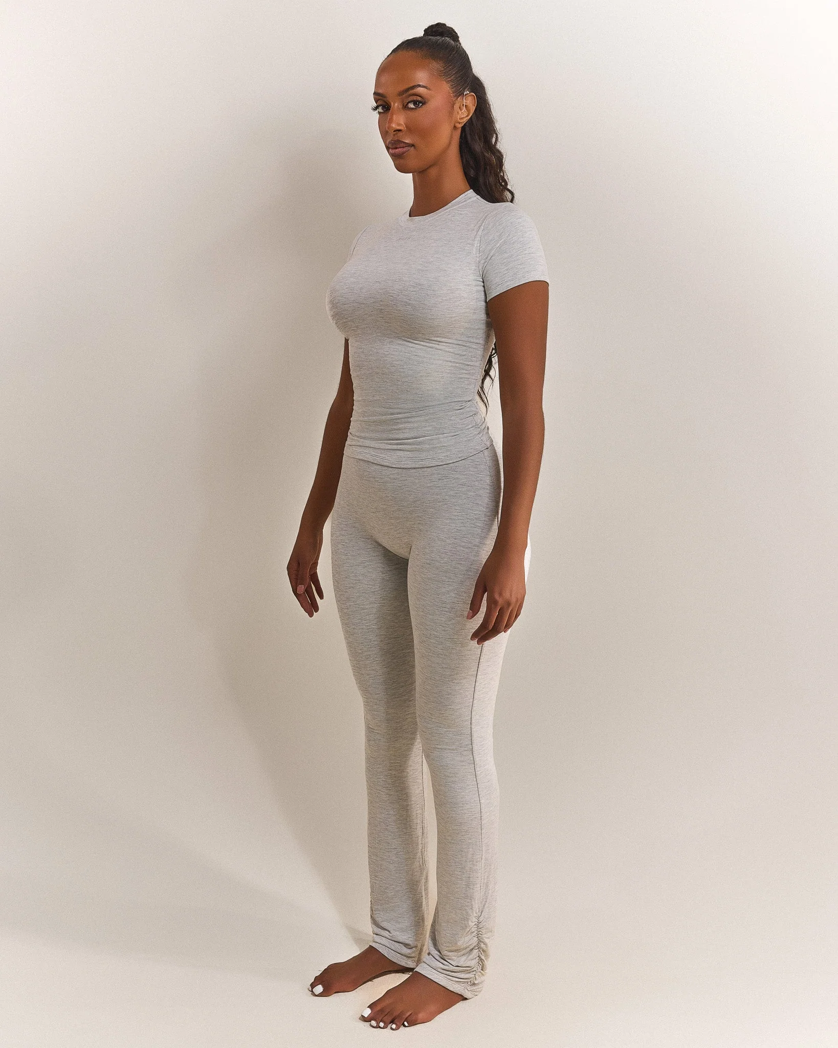 The Short Sleeve Cotton Top in Grey Marl - Image 3
