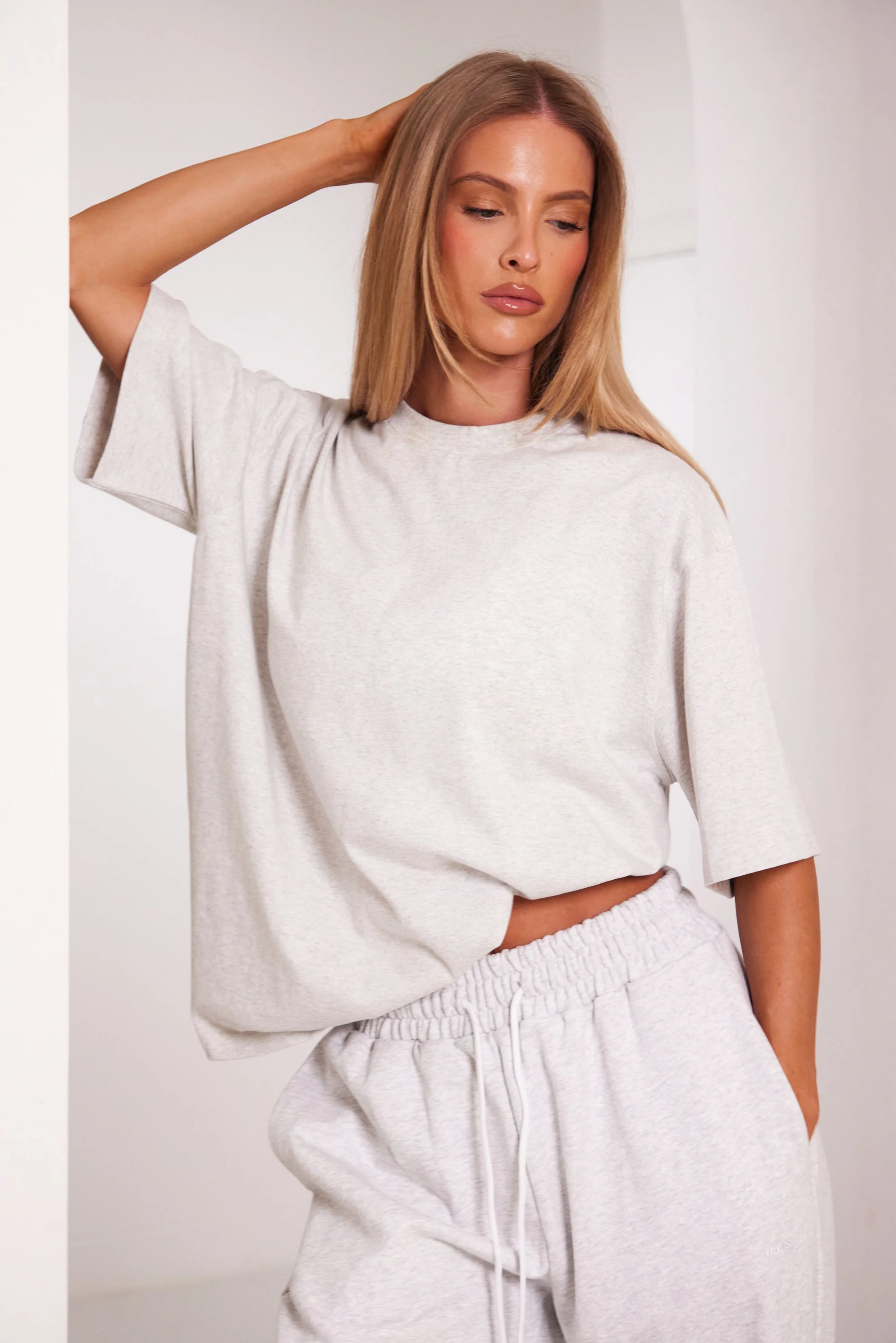 The Short Sleeve Oversized Tee in Light Grey - Image 7
