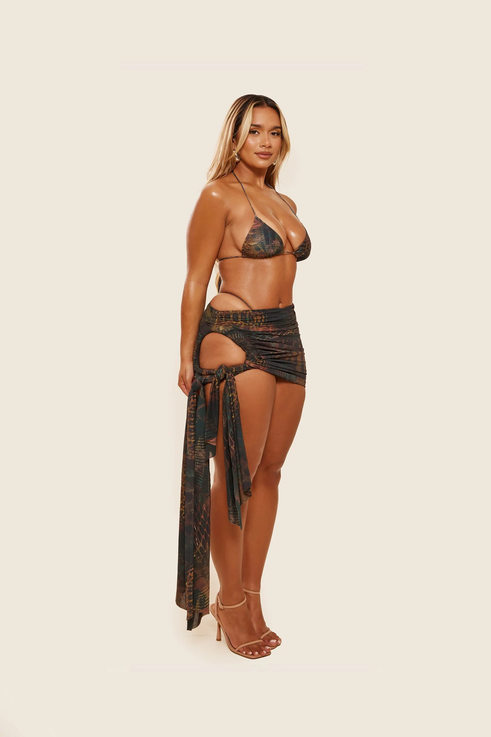 The Twist Coverup Skirt in Print - Image 2