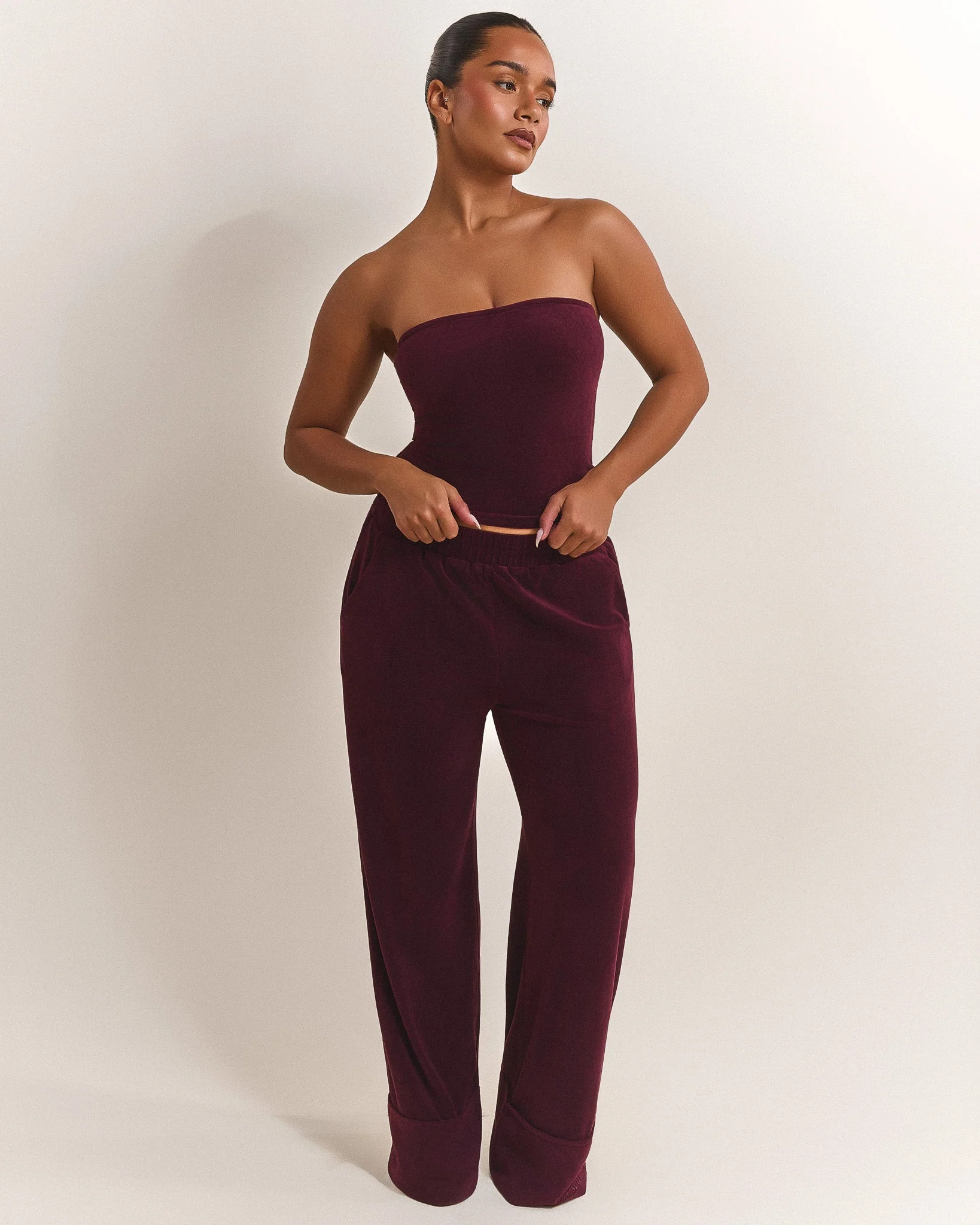 The Mars Velour Pyjama Set - Image 5